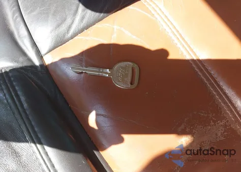 2006 Hummer H3 Suv из США, поврежденный, VIN 5GTDN136968264667